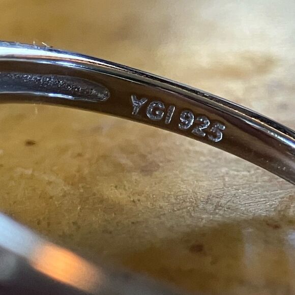 Natural Black Spinel Sterling Silver Ring Size 8 - Picture 6 of 10